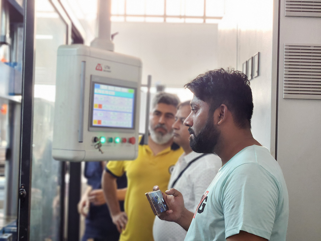 Добро пожаловать индийские клиенты в Litai Machinery Learning