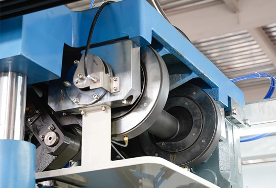 Three-station Plastic Thermoforming Machine