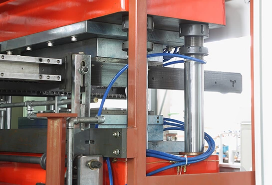 Plastic Cup Thermoforming Machine